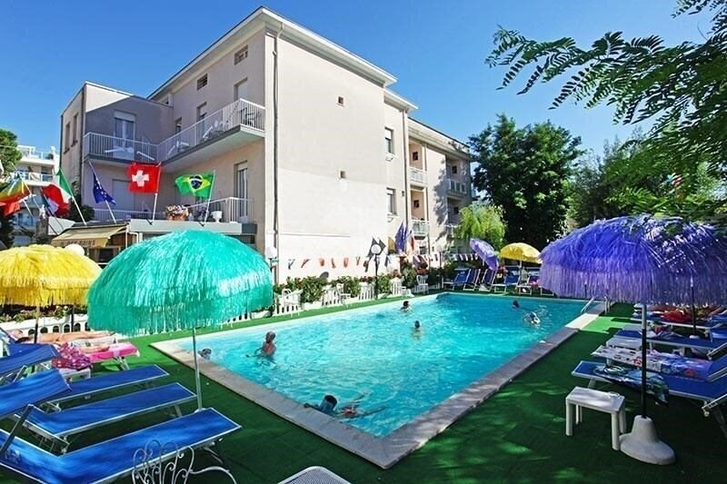 Готель Des Bains Hotel 2*